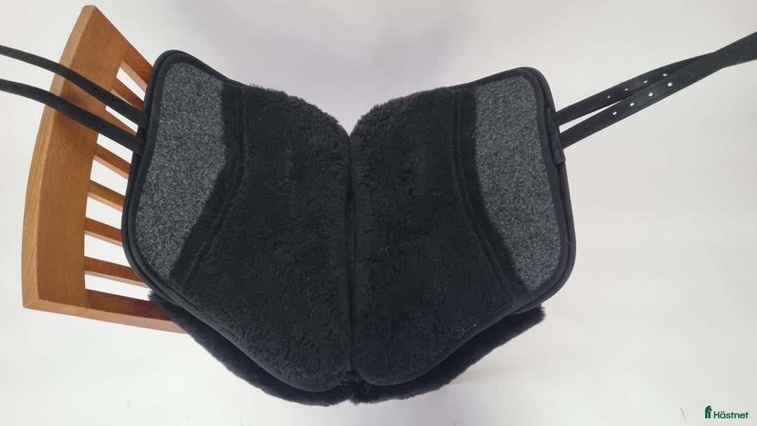 Sadlar hästutrustning till salu: Grandeur Tomentum BAROCK i Färentuna - Annons 6