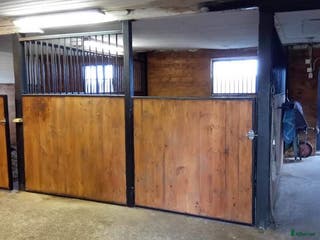 stallplats BOXPLATS UTHYRES i Heby - Annons 7