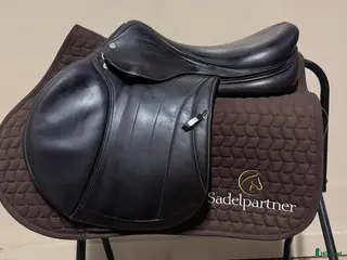 Sadlar hästutrustning till salu: Equipe Special One i Växjö - Annons 3