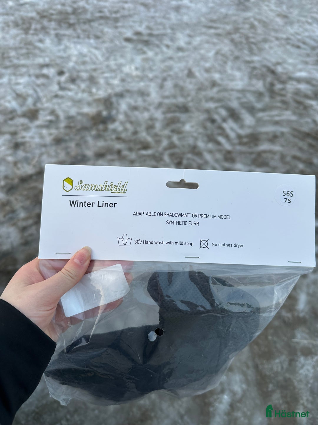 Hjälmar ryttarutrustning till salu: Samshield liners + vinter i Sidensjö - Annons 5