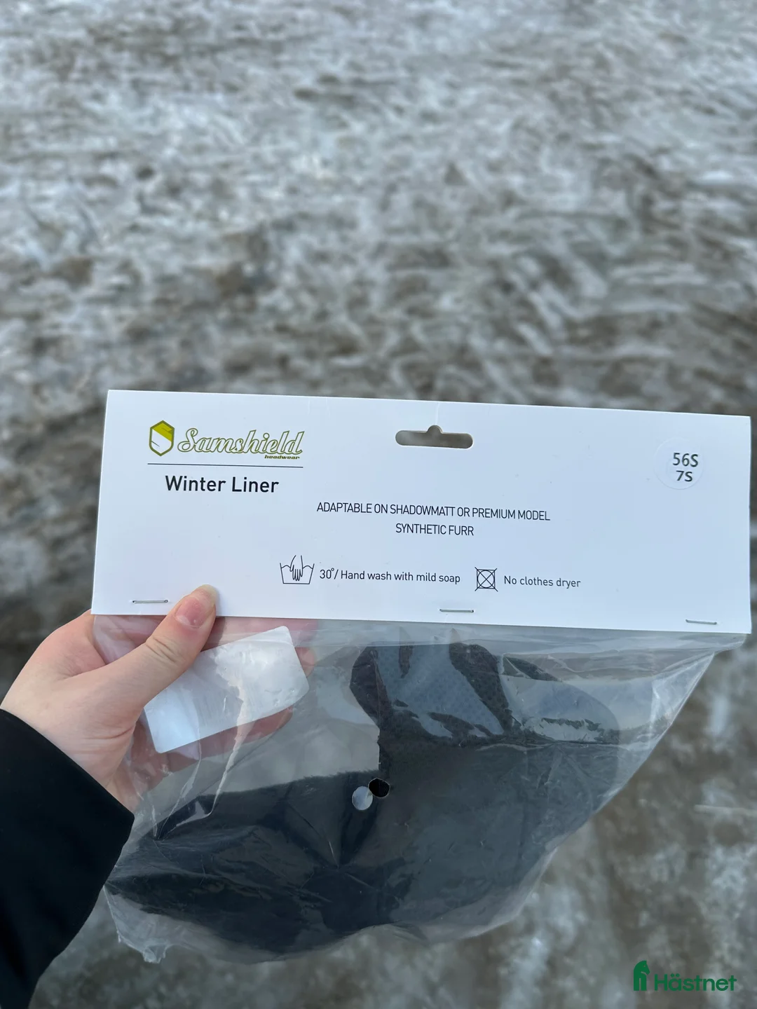Hjälmar ryttarutrustning till salu: Samshield liners + vinter - Annons 5