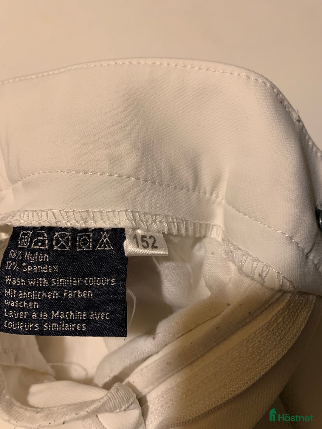 Ridbyxor ryttarutrustning till salu: Vita ridbyxor  i Åshammar - Annons 4