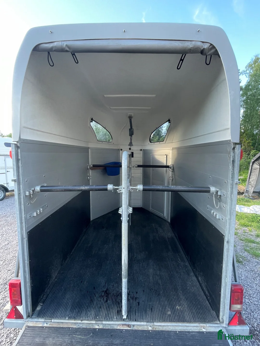 Hästtransporter  fordon & transport till salu: Nybesiktigad Atec C2 Diamond - Annons 7