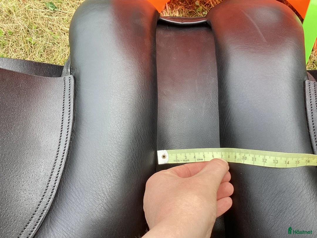 Sadlar hästutrustning till salu: Lippo XL allround - Annons 11