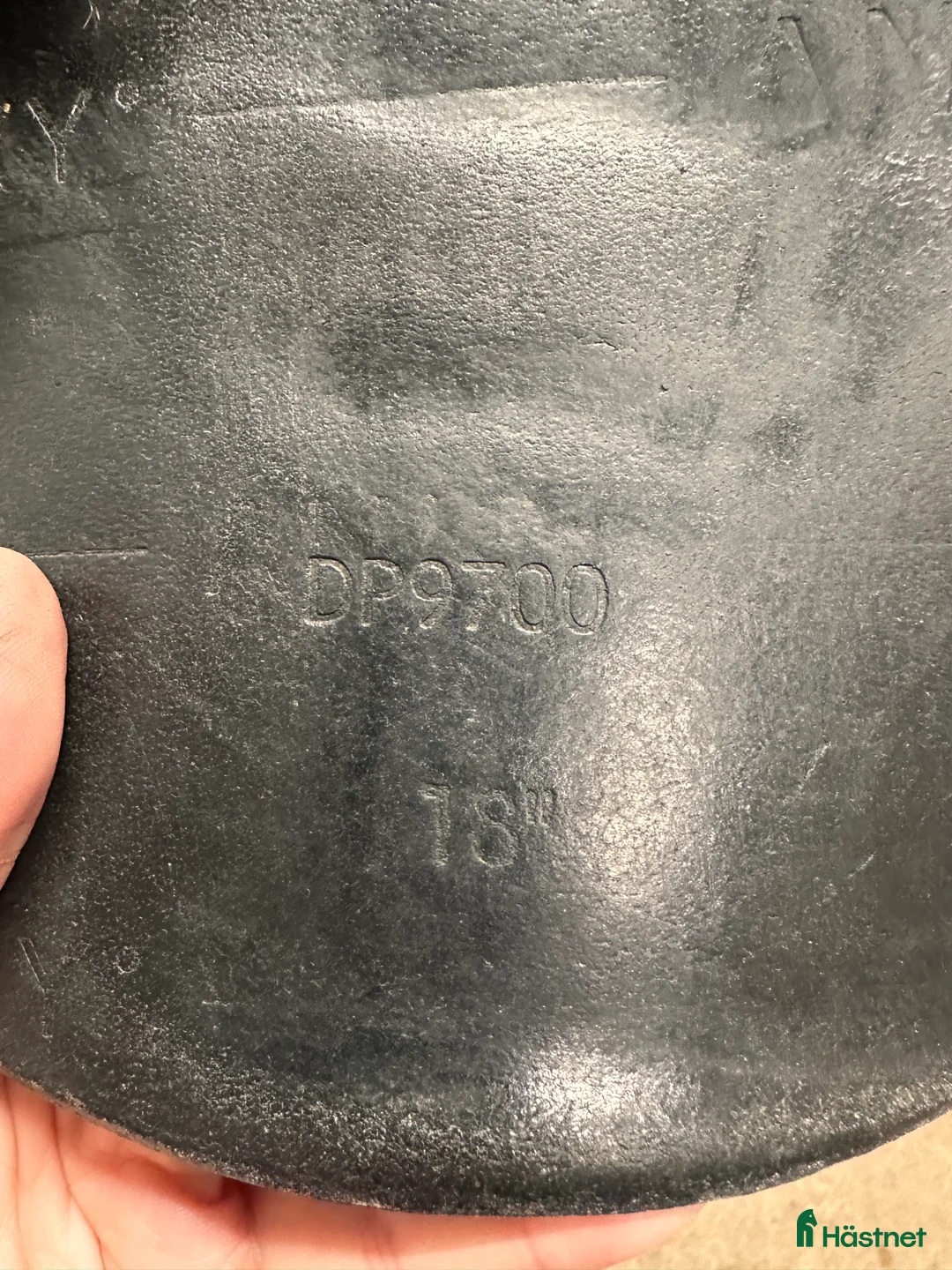 Sadlar hästutrustning till salu: 18” vid bom dressyr  i Borlänge - Annons 4