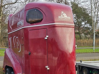 Hästtransporter fordon & transport till salu: Värmlandsvagnen International i Veddige - Annons 3