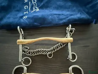 Bett hästutrustning Fager kandarstång & bridong i Helsingborg - Annons 9