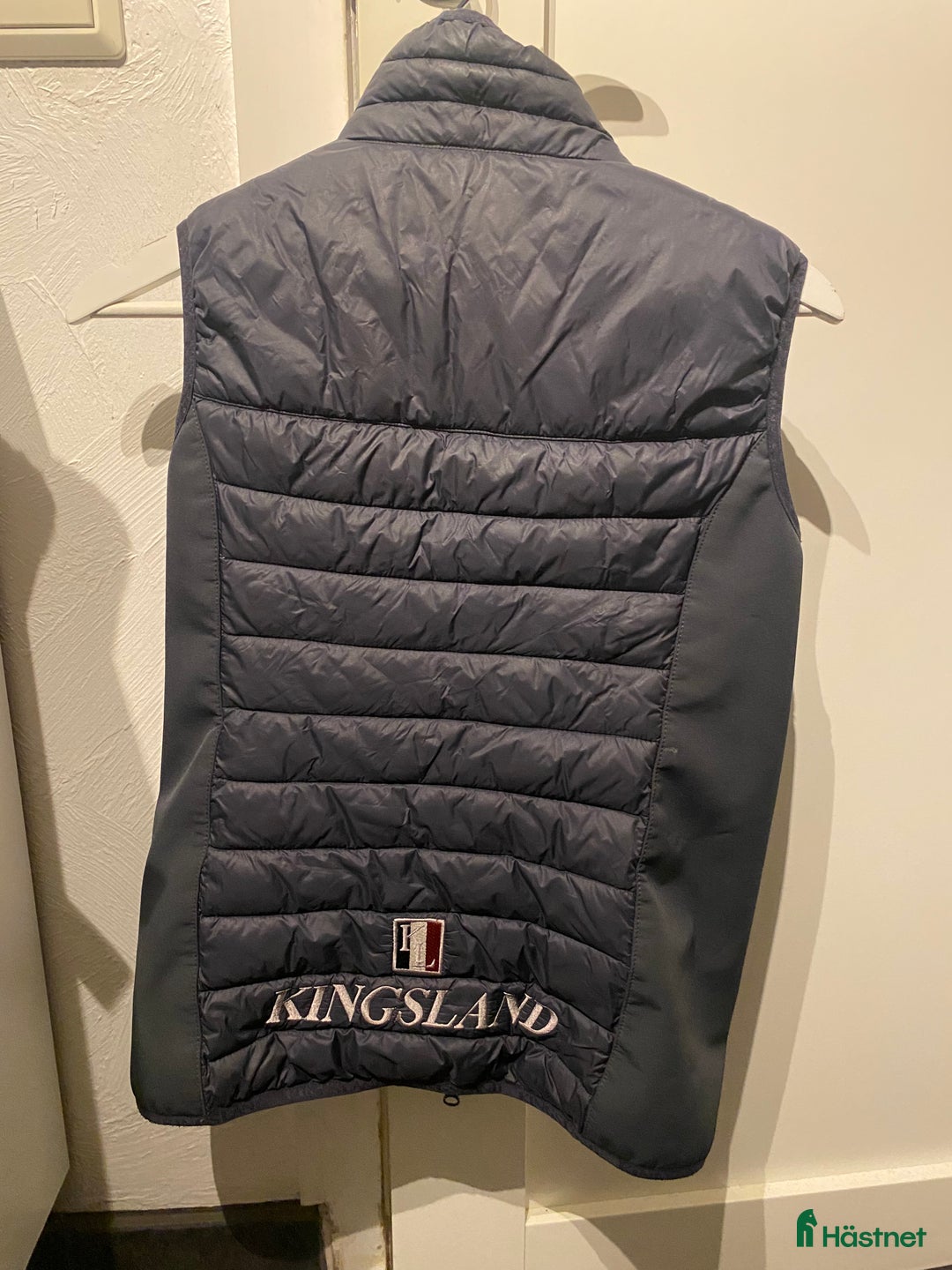 Övrigt Ridkläder ryttarutrustning till salu: Kingsland väst i Vaggeryd - Annons 2