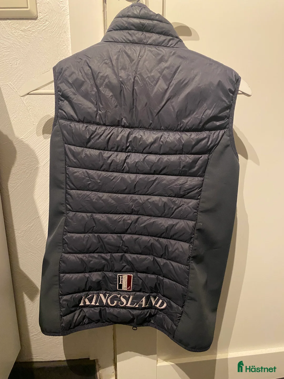 Övrigt Ridkläder ryttarutrustning till salu: Kingsland väst i Vaggeryd - Annons 2