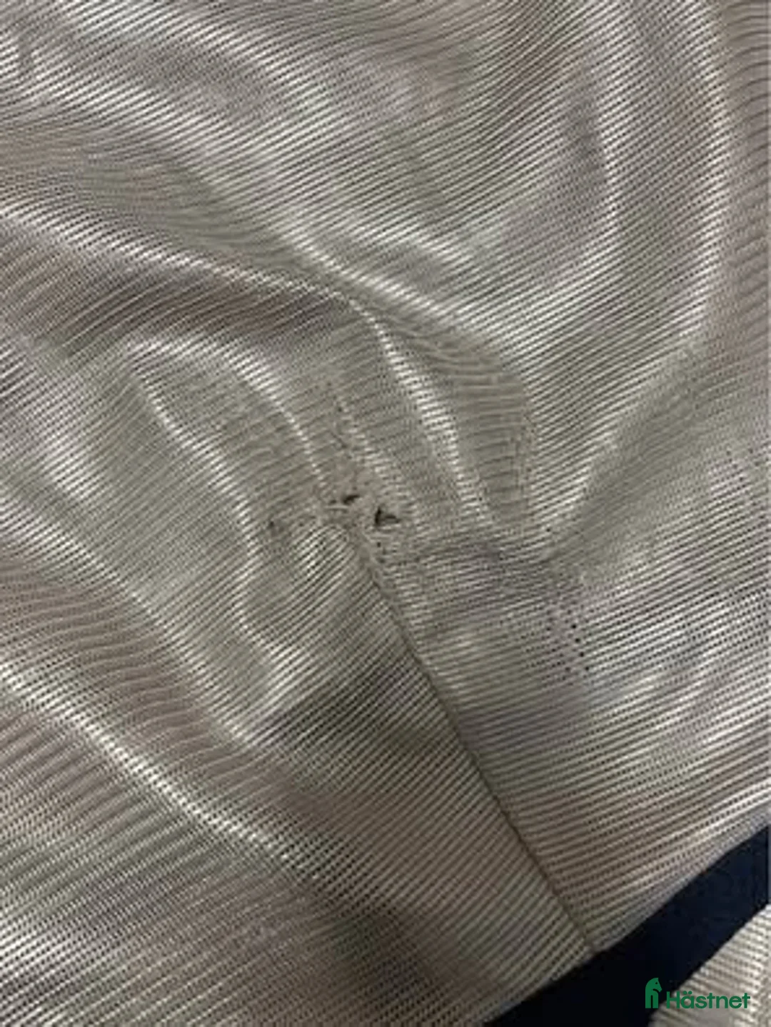 Täcken hästutrustning till salu: Flugtäcken och flughuvor i Eskilstuna - Annons 2