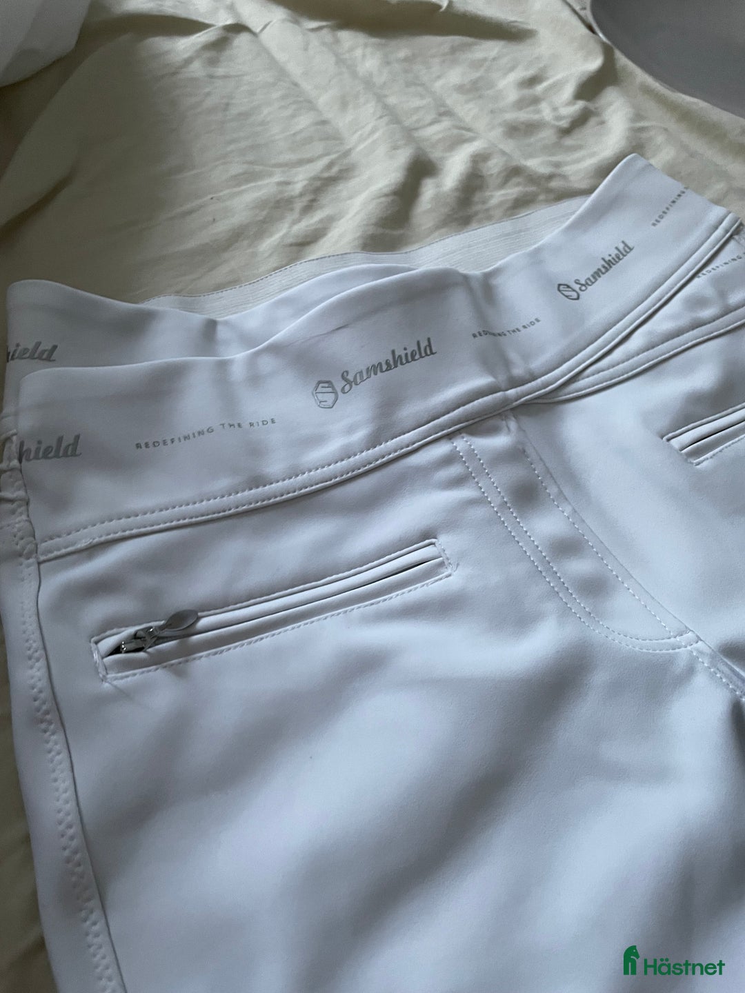 Ridbyxor ryttarutrustning till salu: Samsheld ridtajts  i Ödåkra - Annons 2