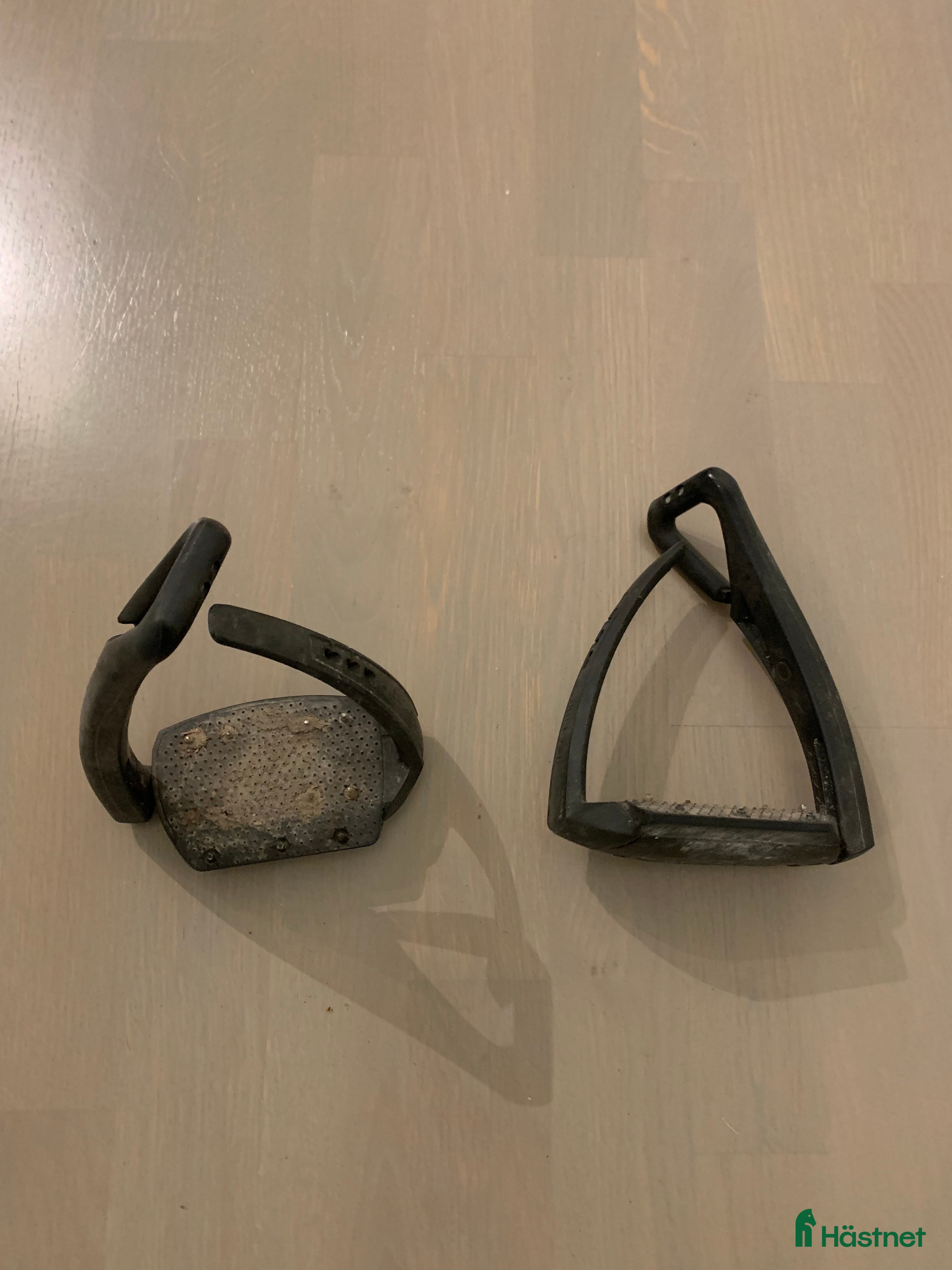 Stigbyglar hästutrustning till salu: Freejump i Norrköping - Annons 19