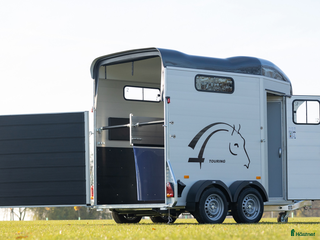 Hästtransporter fordon & transport till salu: Cheval Liberté Jumping Uthyres! i Norrköping - Annons 16