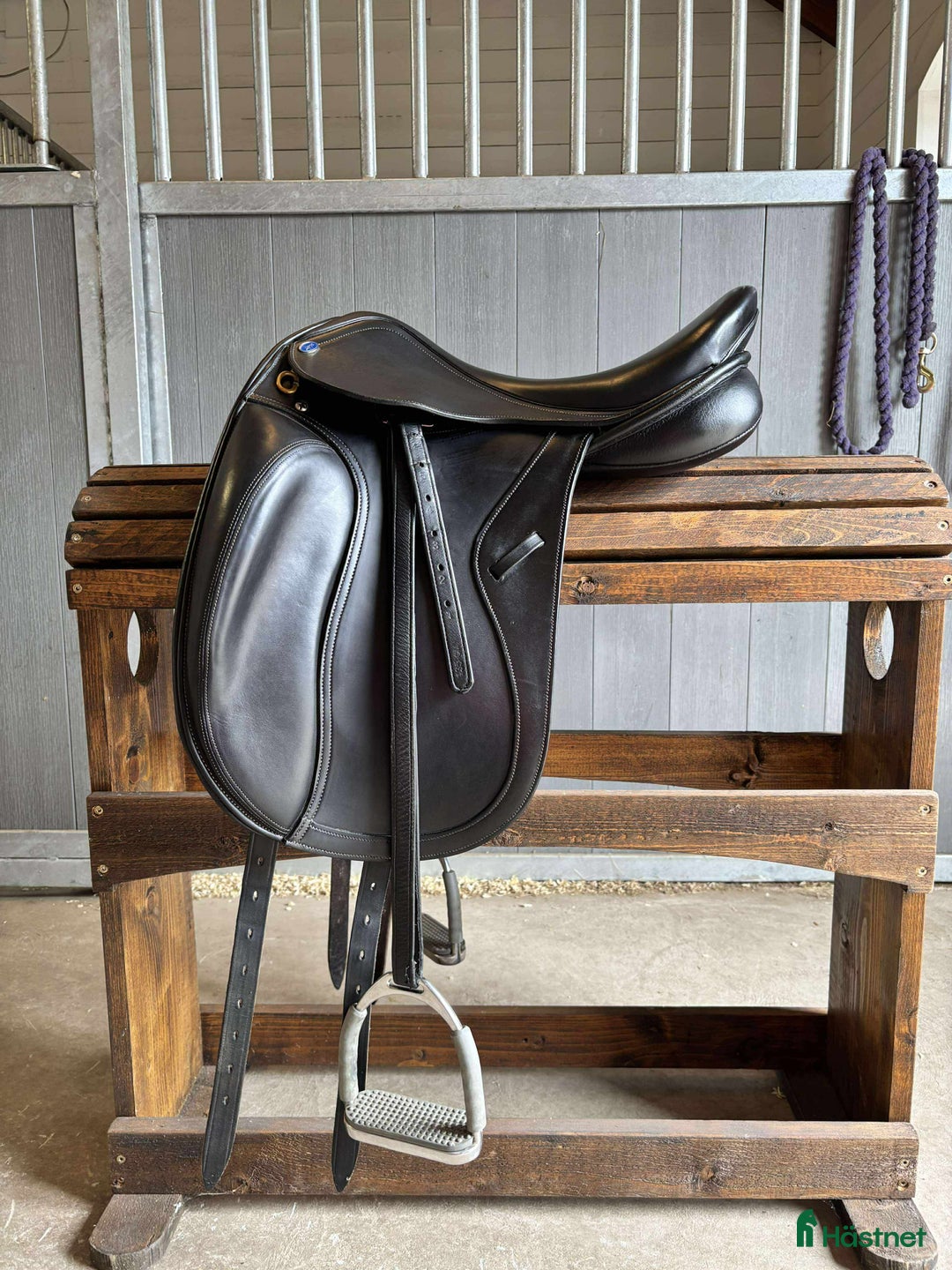 Sadlar hästutrustning till salu: Lippo Integro 16,5” i Rävlanda - Annons 1