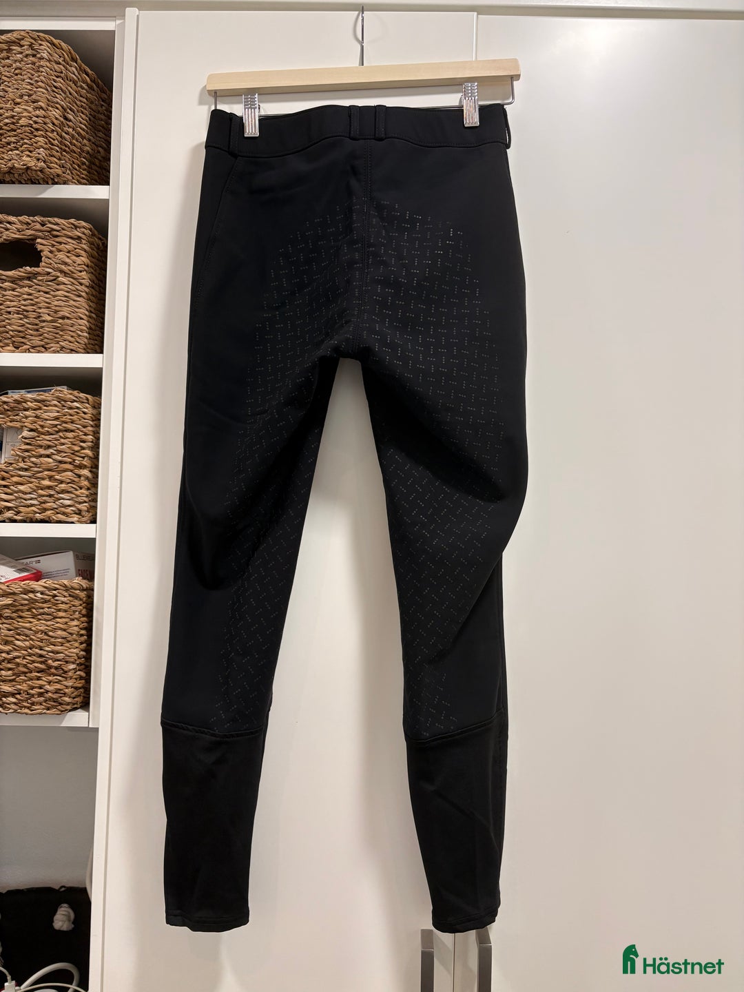 Ridbyxor ryttarutrustning till salu: Helt nya CRW ridbyxor  i Höllviken - Annons 2