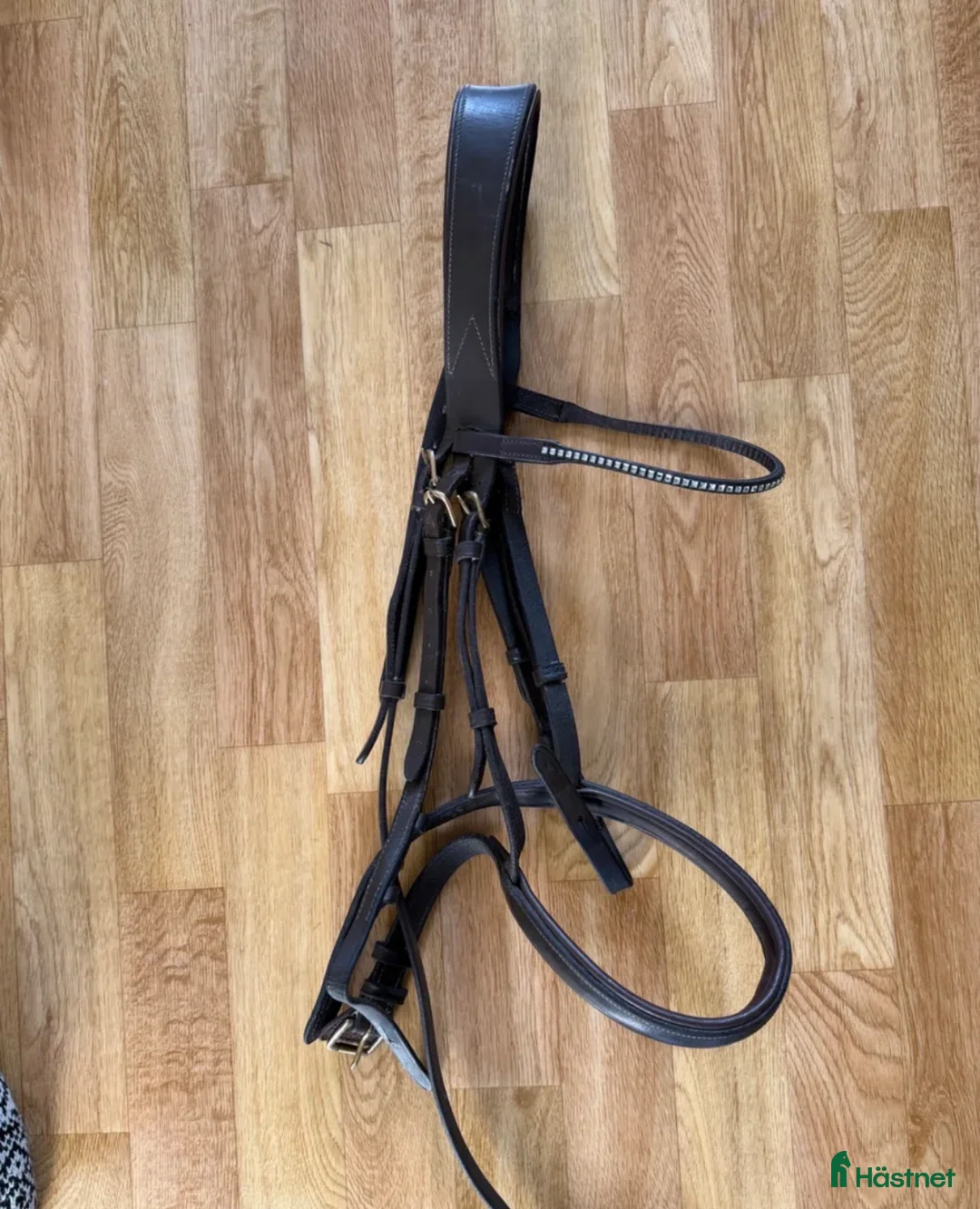 Träns hästutrustning till salu: Brunt träns  - Annons 1