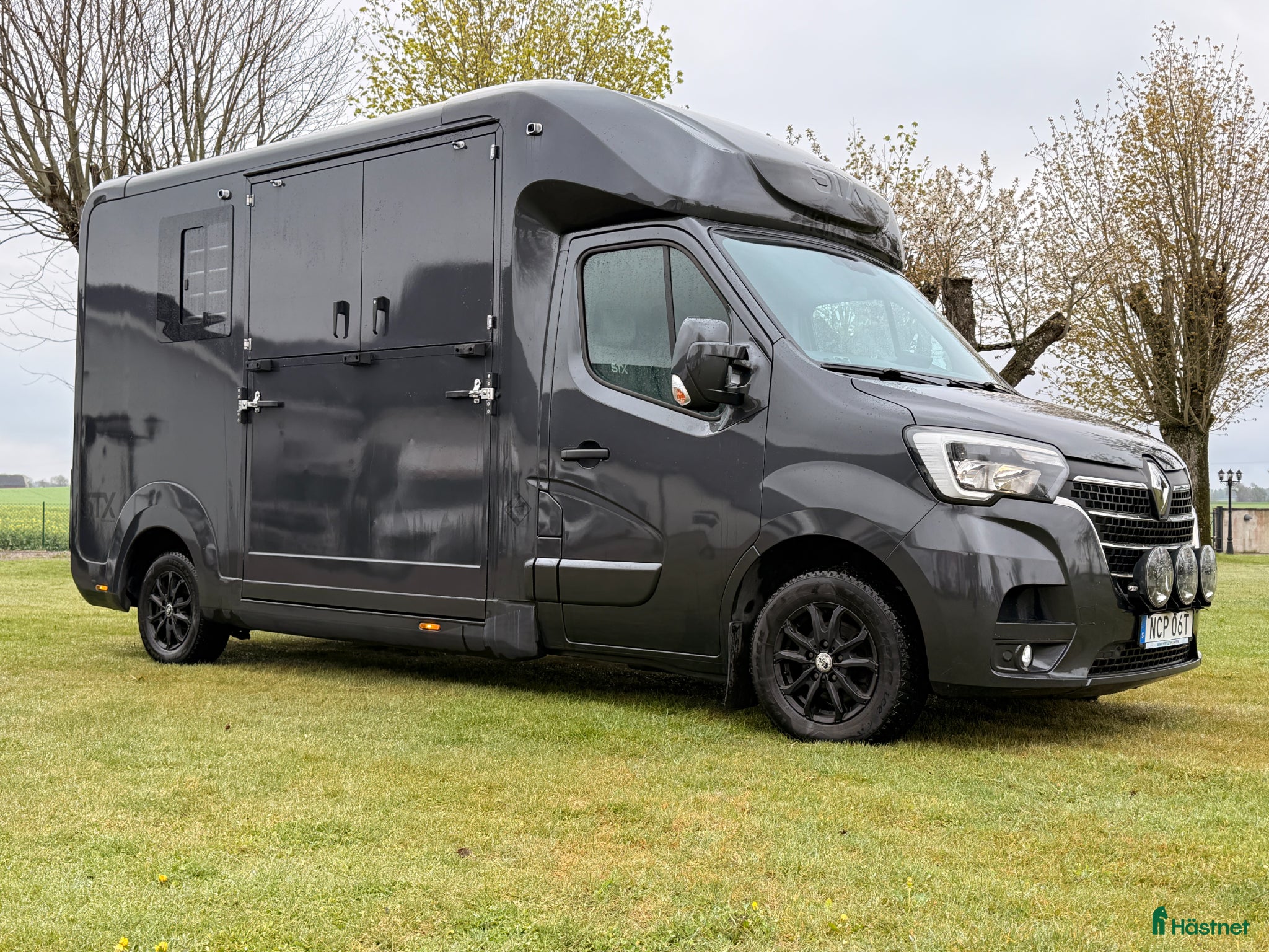 Hästlastbilar  fordon & transport till salu: Renault Master STX Hästbil - HORSEPARTNER - Annons 8