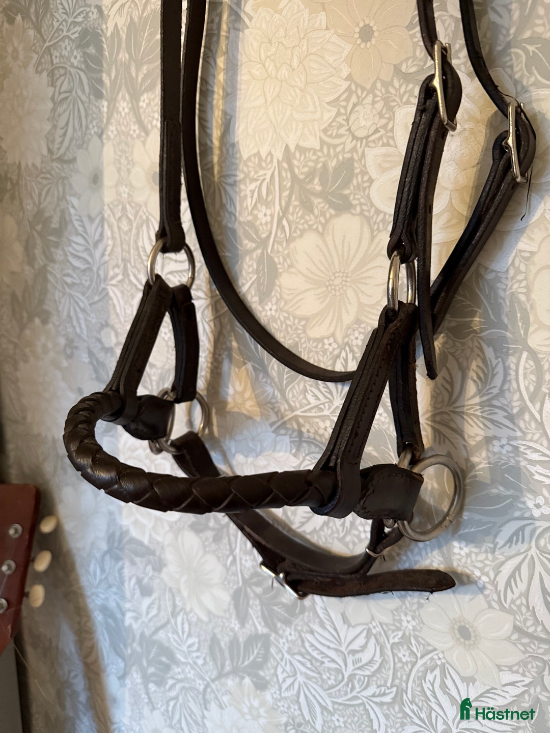 Träns hästutrustning till salu: Sidepull brunt m flätad nosrem i Kalvsvik - Annons 4