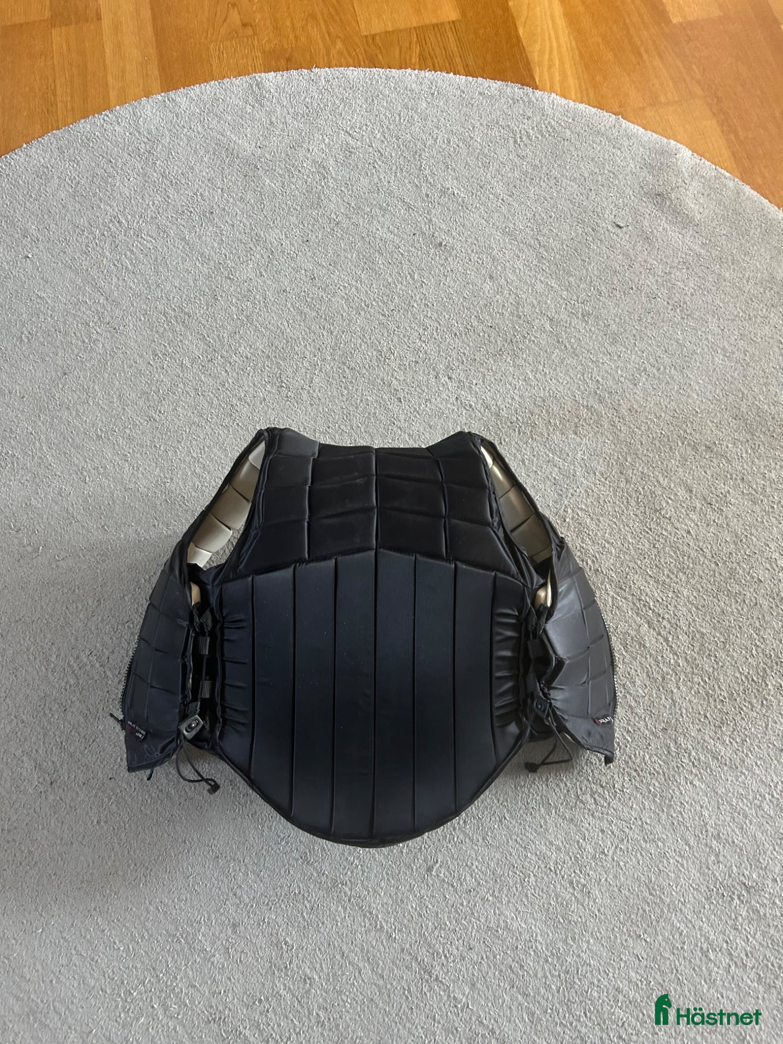 Säkerhetsvästar ryttarutrustning till salu: Racesafe  - Annons 3