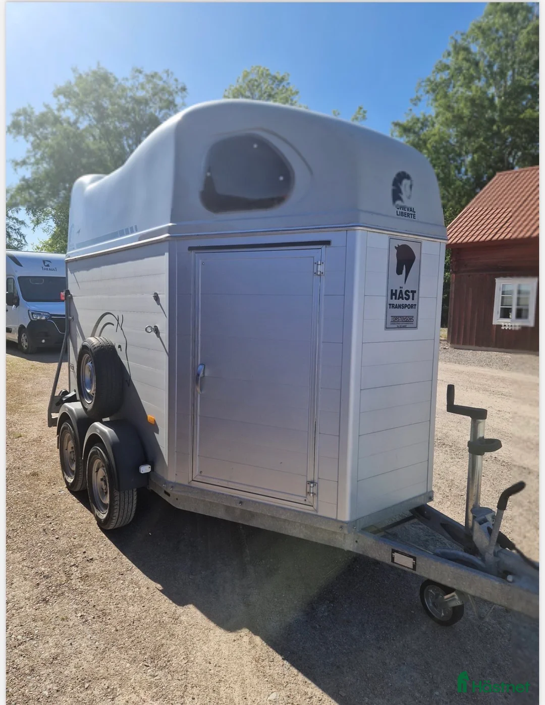 Hästtransporter  fordon & transport till salu: Hästtransport Cheval aluminium låg tjänstevikt  - Annons 2