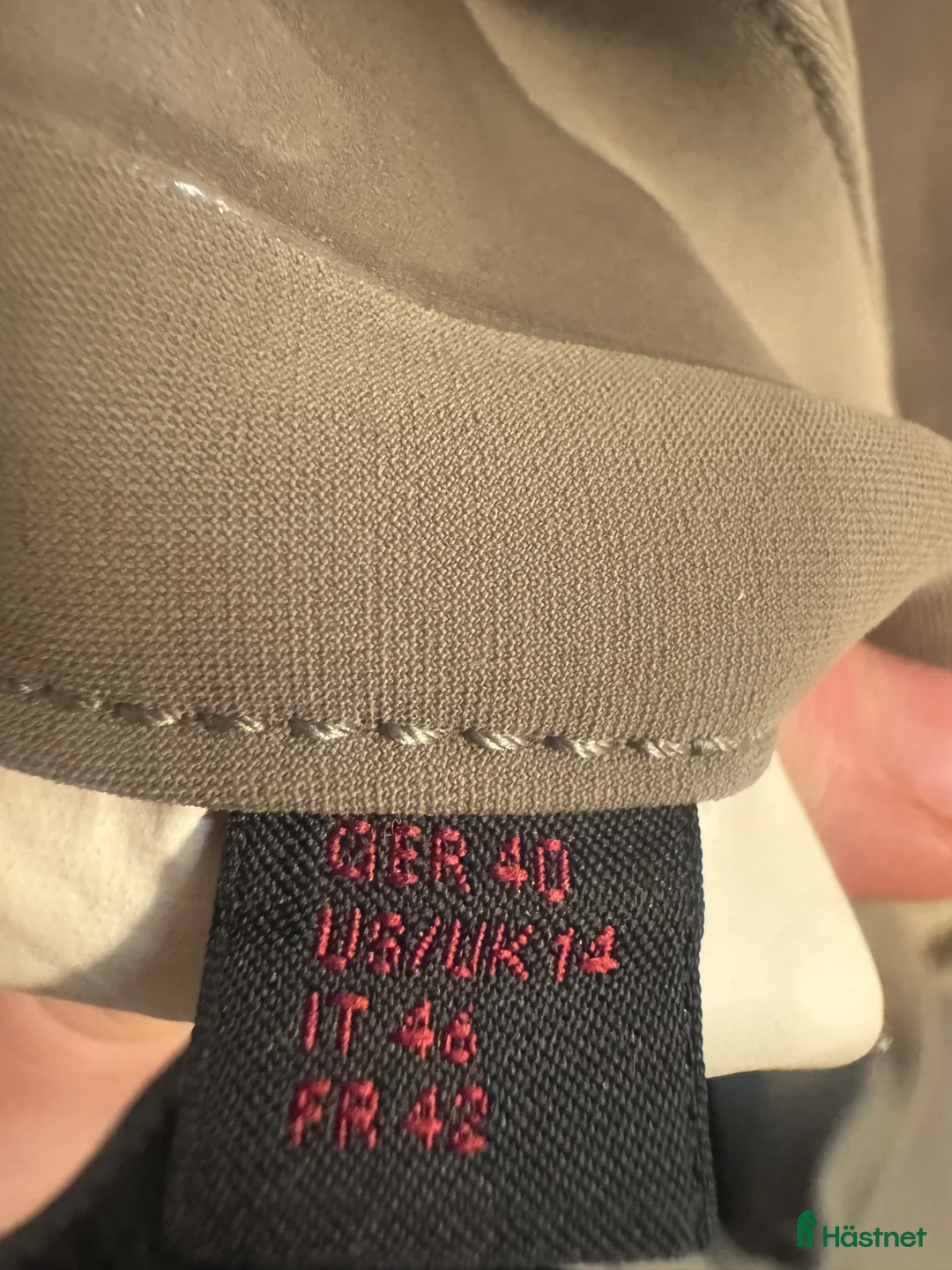 Ridbyxor ryttarutrustning till salu: Fina grå ridbyxor från Cavalleria Toscana i Kimstad - Annons 2