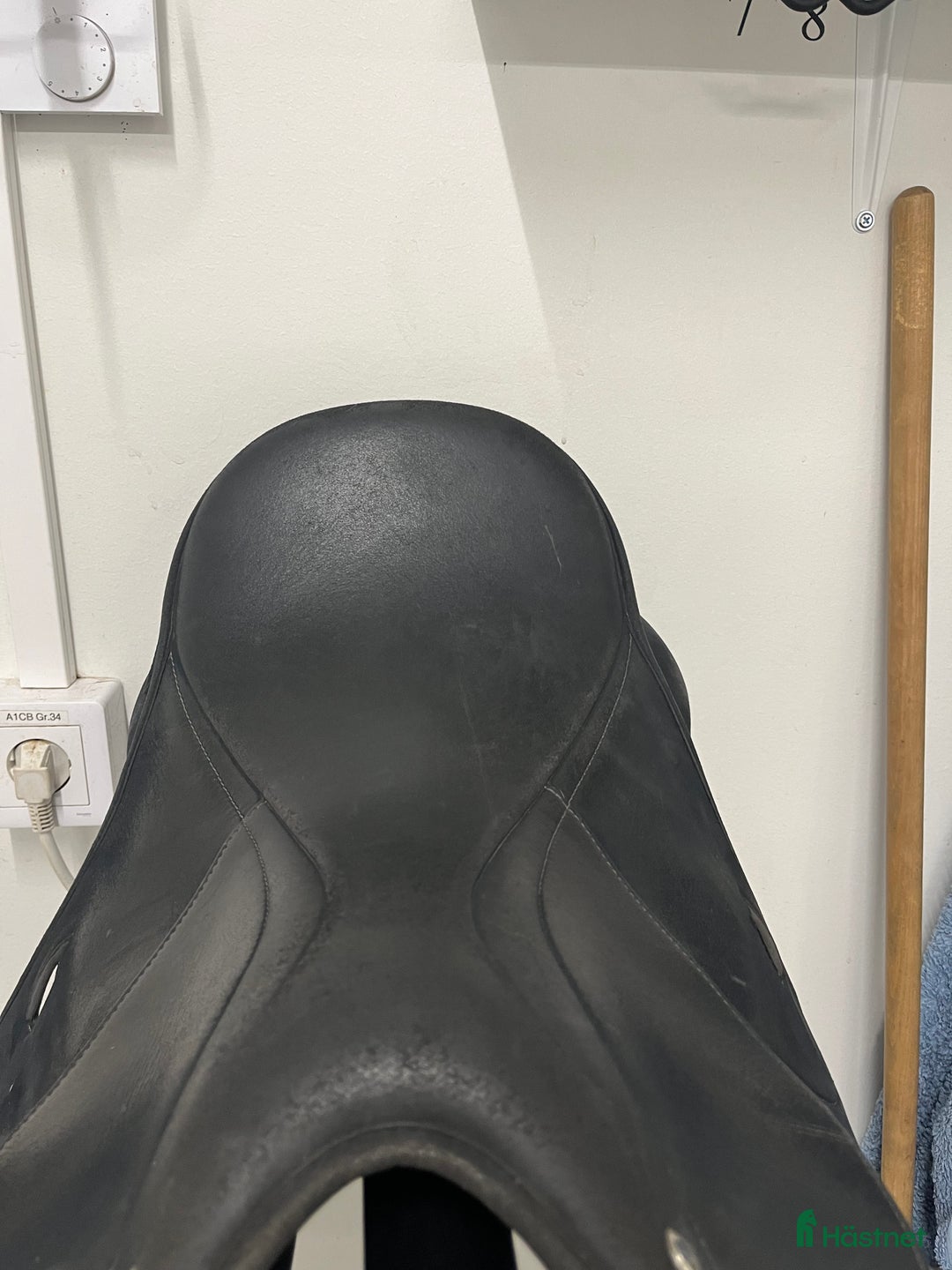 Sadlar hästutrustning till salu:  Wintec Lite D’lux 15 tum i Axvall - Annons 2