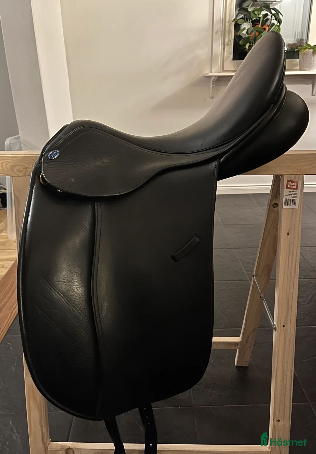 Sadlar hästutrustning till salu: Lippo Vanessa i nyskick i Krylbo - Annons 3