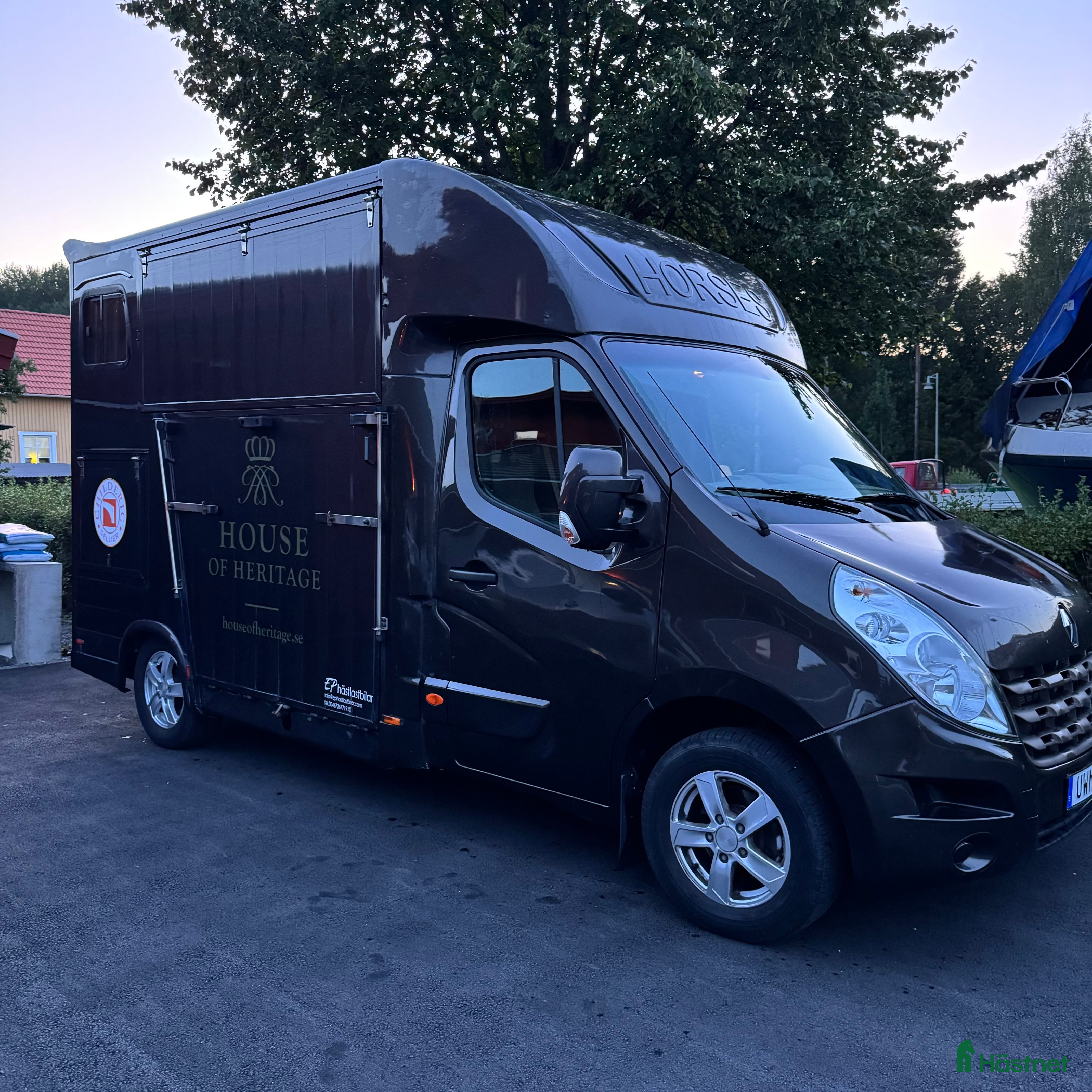 Hästlastbilar  fordon & transport till salu: Hästlastbil B-kort i Tungelsta - Annons 2