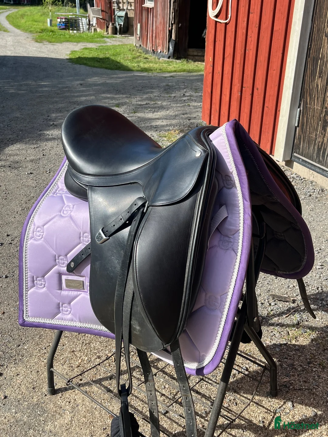 Sadlar hästutrustning till salu: Bates innova extended dressyrsadel i Alingsås - Annons 2