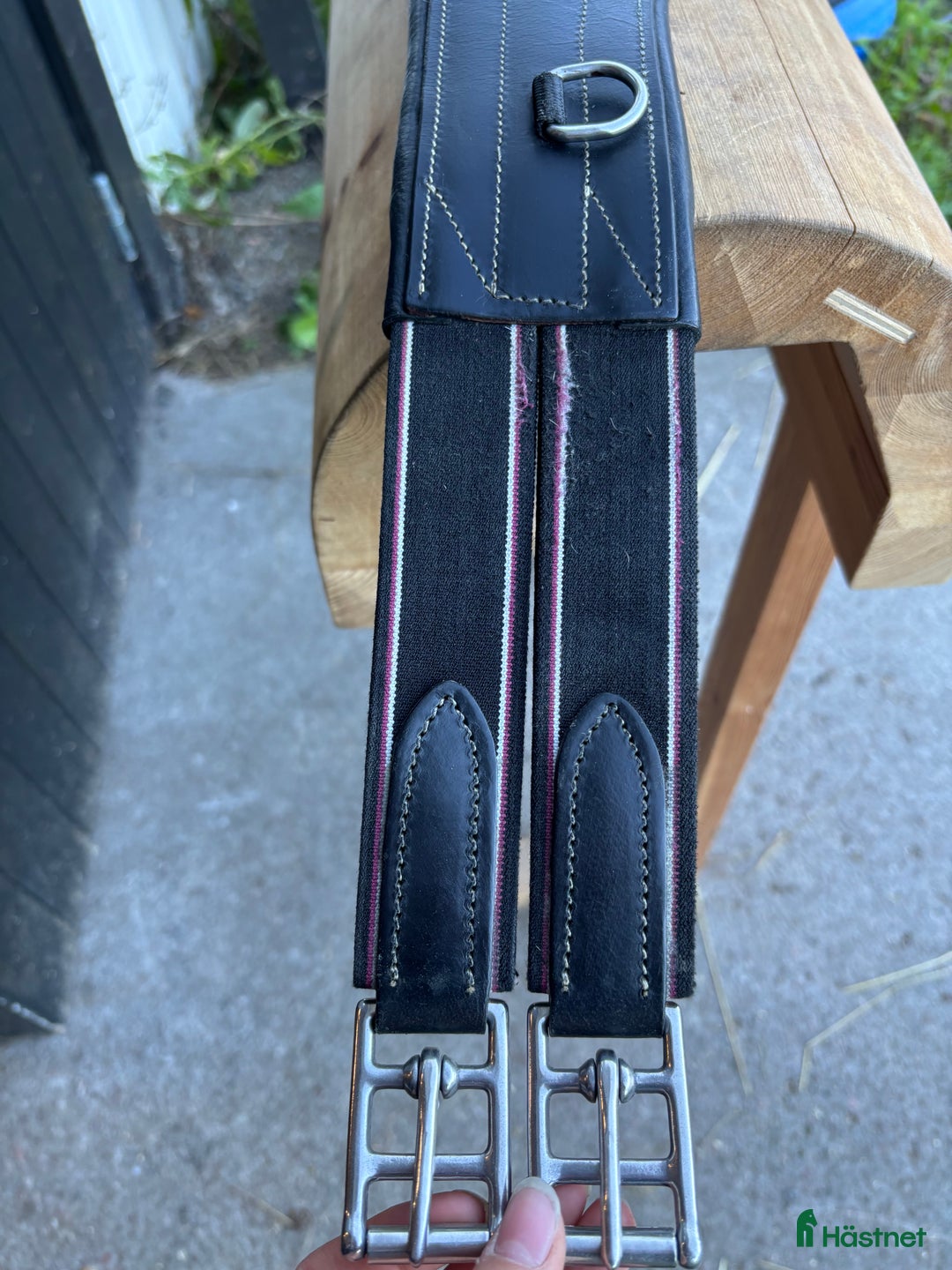 Sadeltillbehör hästutrustning till salu: Lippo sadelgjord med magplatta i Brottby - Annons 3