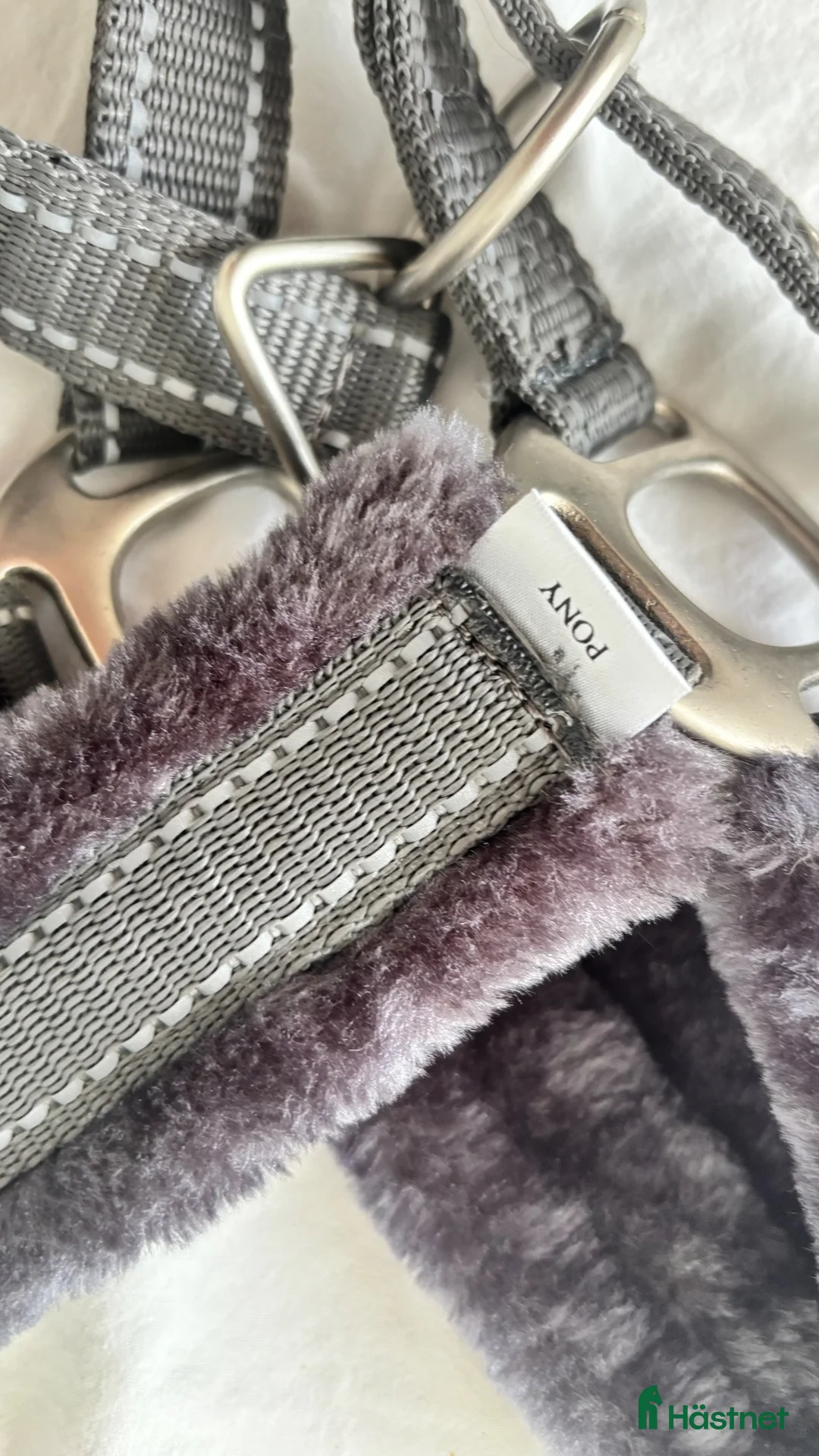 Övrig Hästutrustning hästutrustning till salu: Reflex grimma med fluff,ponny  i Bromma - Annons 3