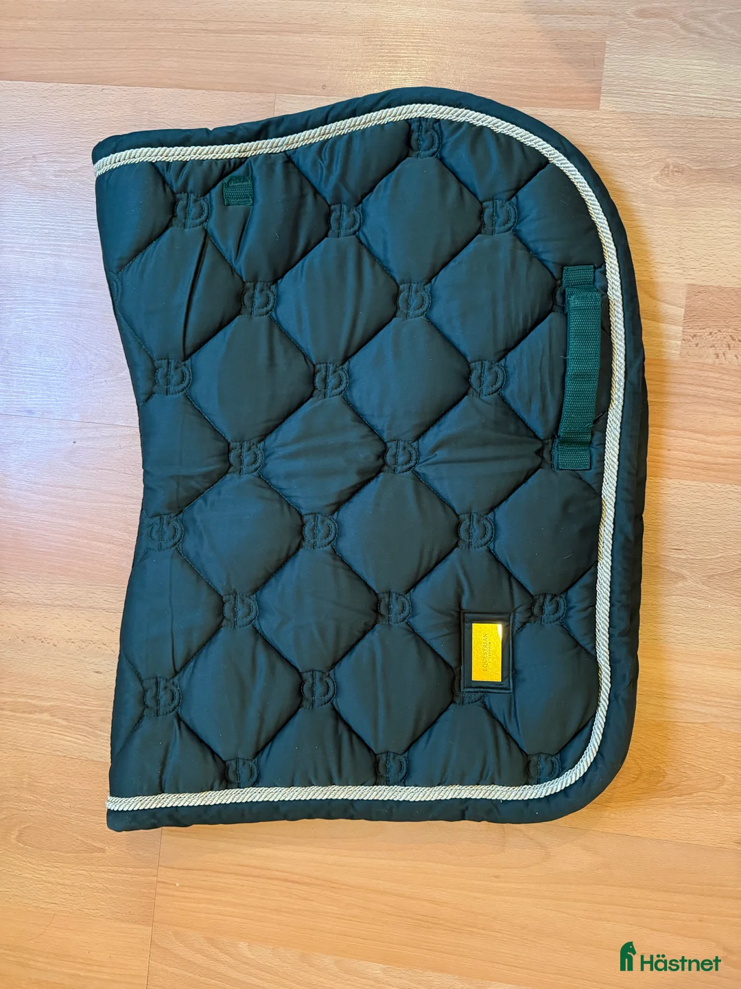 Schabrak & Vojlockar hästutrustning till salu: Equestrian Stockholm  - Annons 2