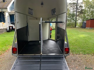 Hästtransporter fordon & transport till salu: Släp i fint skick i Munsö - Annons 15