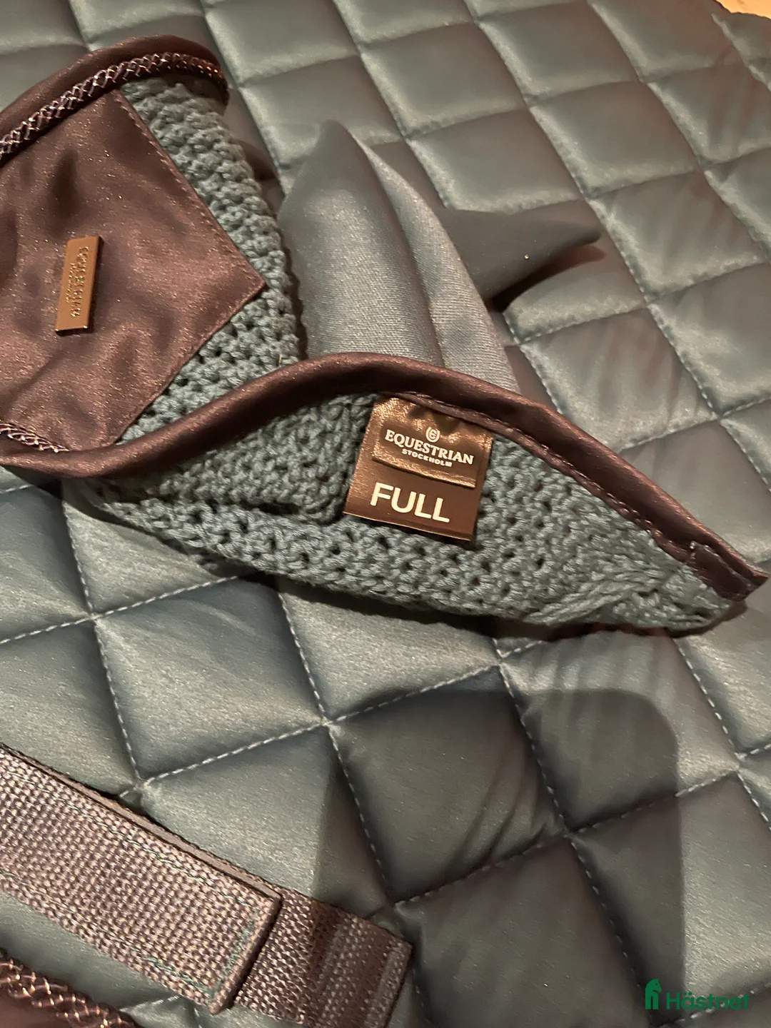 Sadeltillbehör hästutrustning till salu: Equestrian Schabrak + huva full  i Norrtälje - Annons 4