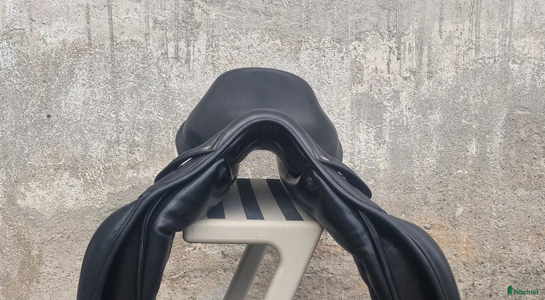 Sadlar hästutrustning till salu: Amerigo CC Pinerolo i Matfors - Annons 7