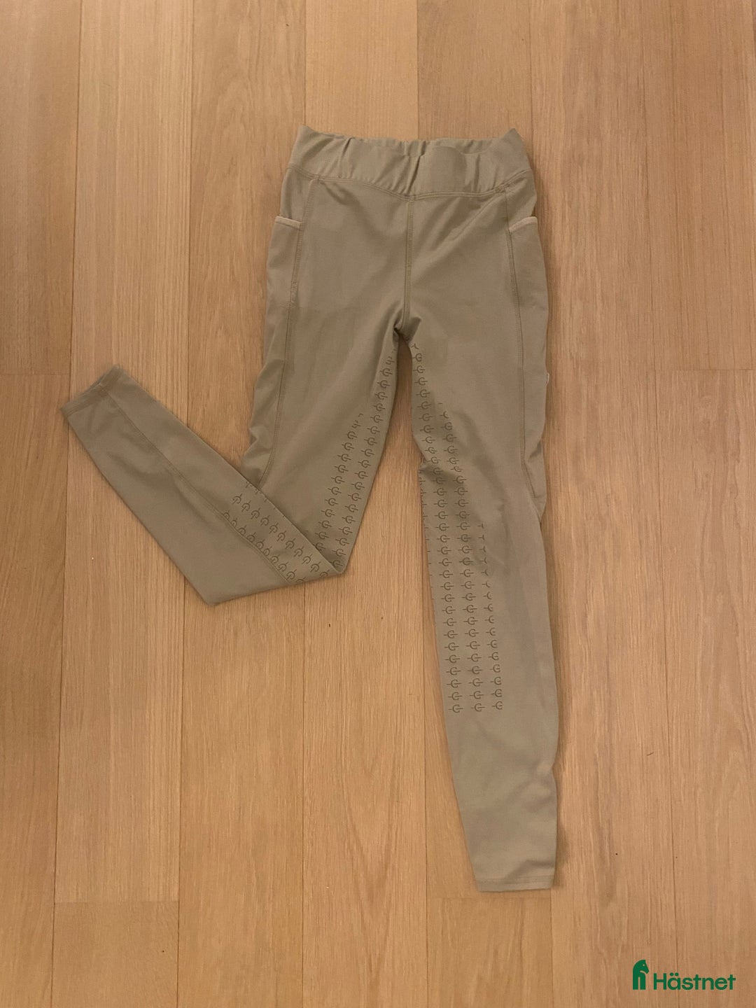 Ridbyxor ryttarutrustning till salu: Covalliero ridbyxor säljes i Enebyberg - Annons 1