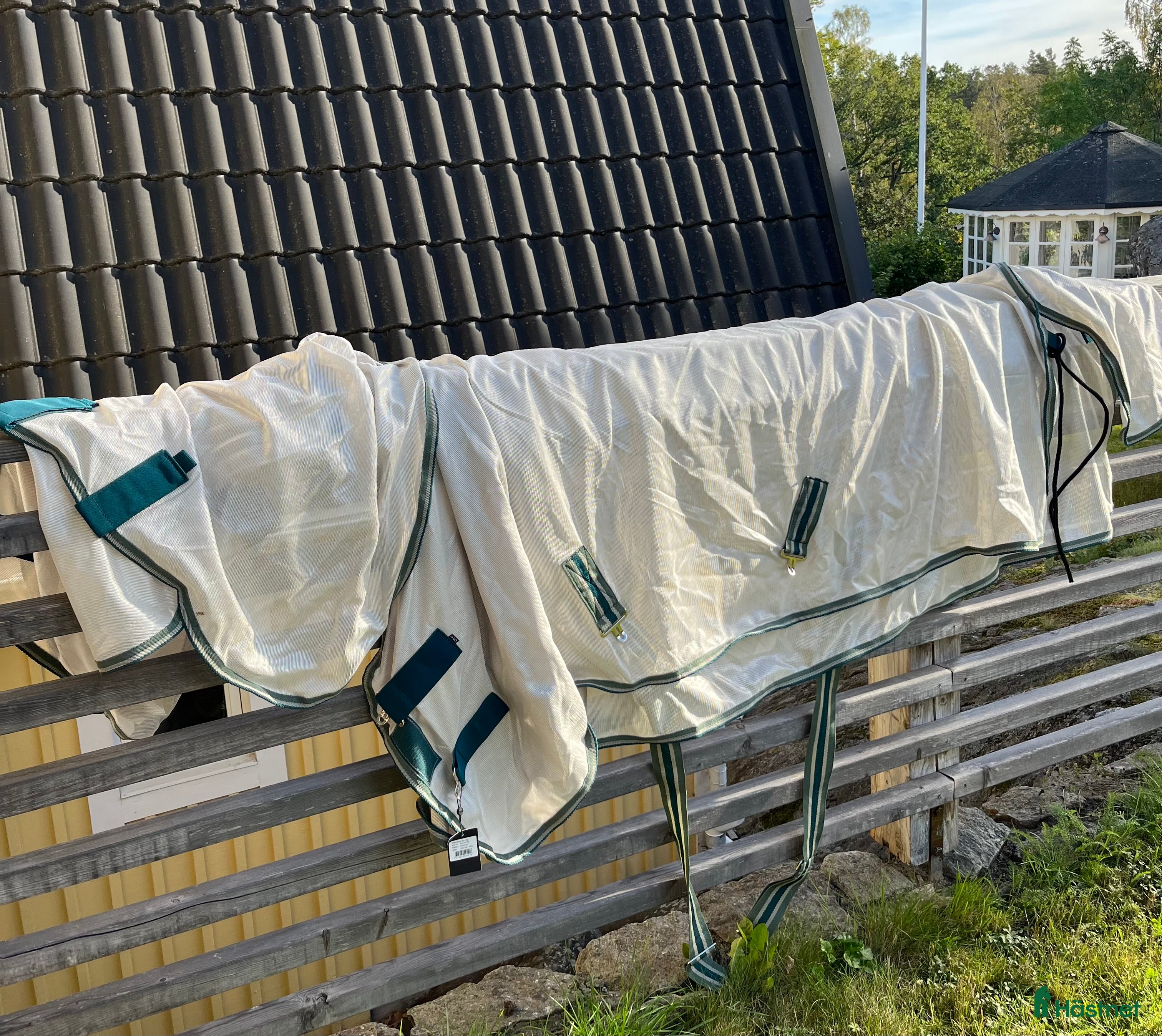 Täcken hästutrustning till salu: CRW flugtäcke med hals, oanvänt i Farsta - Annons 10