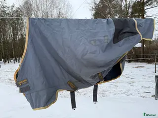 Täcken hästutrustning Utetäcke regntäcke Horseware i Visby - Annons 10