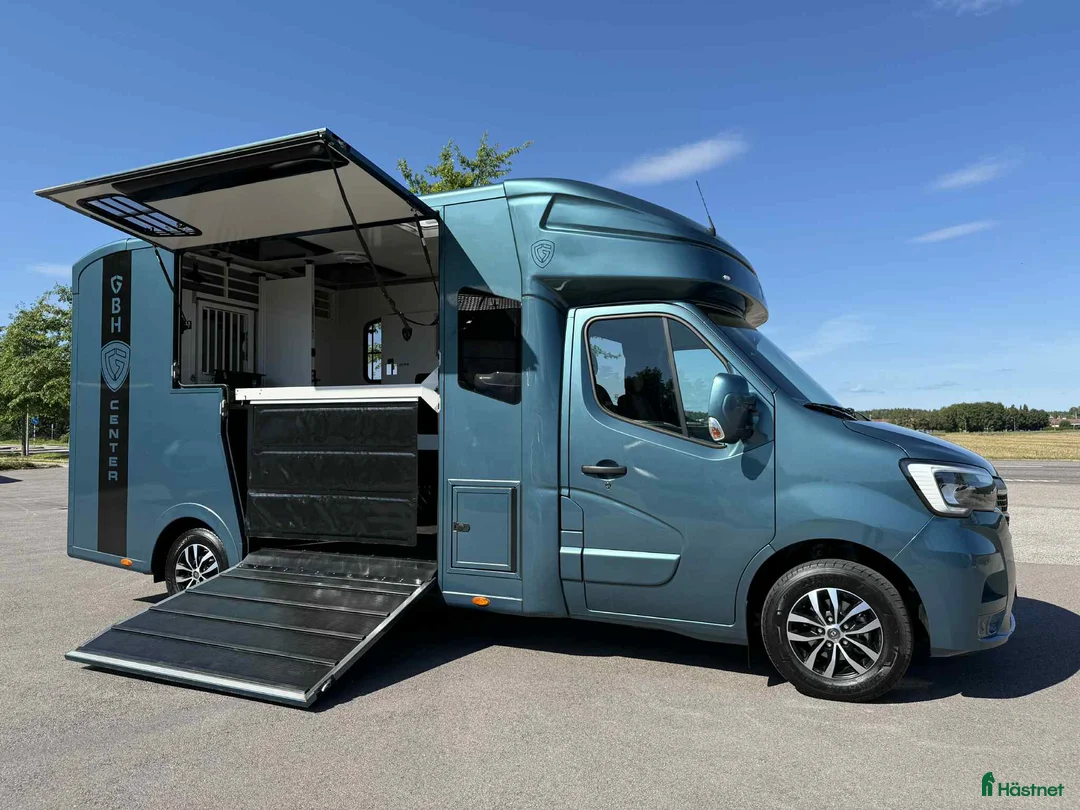 Hästlastbilar  fordon & transport till salu: PARAGAN EXCELSION 5XL STUTERI i Köping - Annons 6