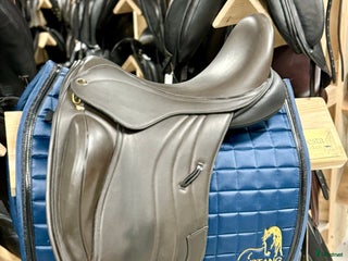 Sadlar hästutrustning till salu: REA 30% Jeffries/Mustang Beatrice Dressyr i Knivsta - Annons 20