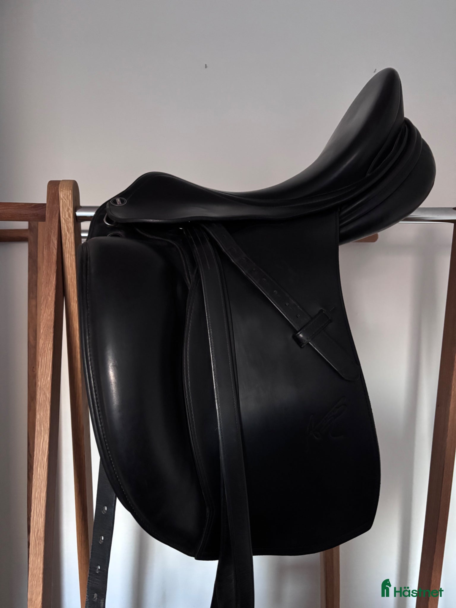 Sadlar hästutrustning Mycket fin ErrePlus dressyrsadel - Annons 7