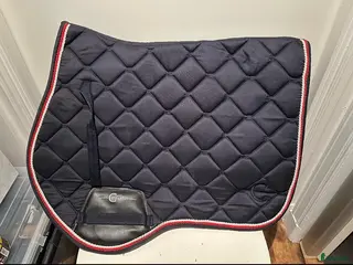 Schabrak & Vojlockar hästutrustning Marinblått hoppschabrak i Åre - Annons 2