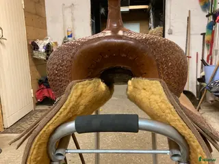 Sadlar hästutrustning Westernsadel rough out - Annons 1