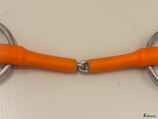 Bett hästutrustning till salu: Winderen, slim i Lund - Annons 1