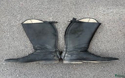 Ridstövlar ryttarutrustning till salu: Säljer ridstövlar  i Kolbäck - Bild 2