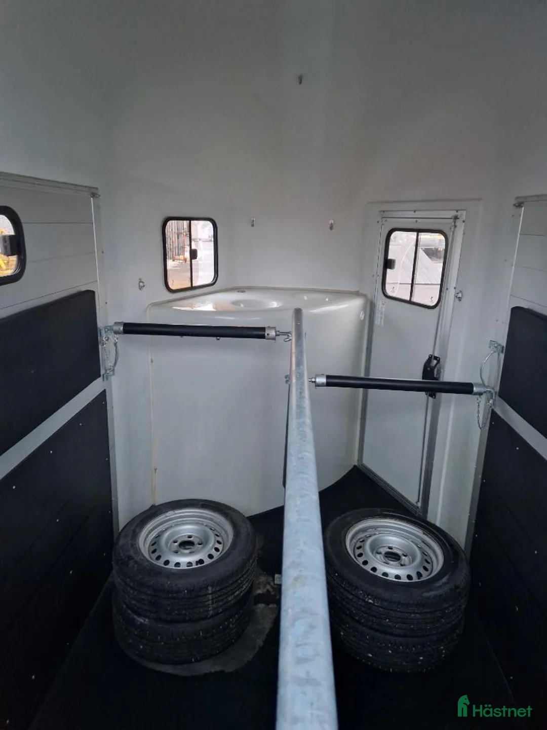 Hästtransporter  fordon & transport till salu: Cheval Liberté Gold 3  - Annons 5