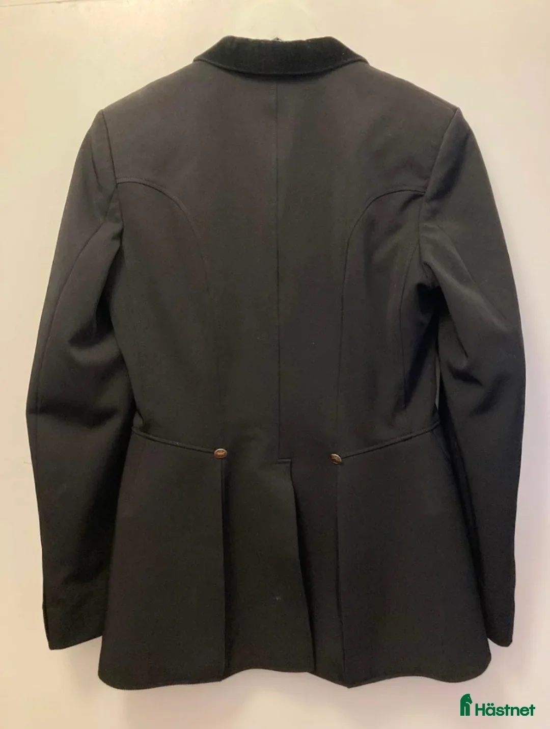 Jackor & Kavajer ryttarutrustning till salu: Dressyrkavaj Pikeur Diana strl 36 säljes - Annons 2