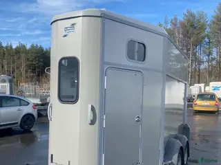 Hästtransporter fordon & transport till salu: Ifor WIlliams HB511 Diagonal - Annons 16