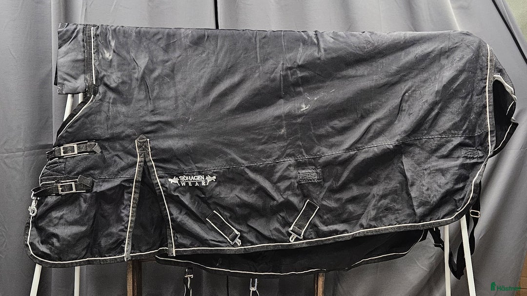 Täcken hästutrustning till salu: Vintertäcke, 125 cm, Sjöhagen Wear i Gällivare - Annons 1