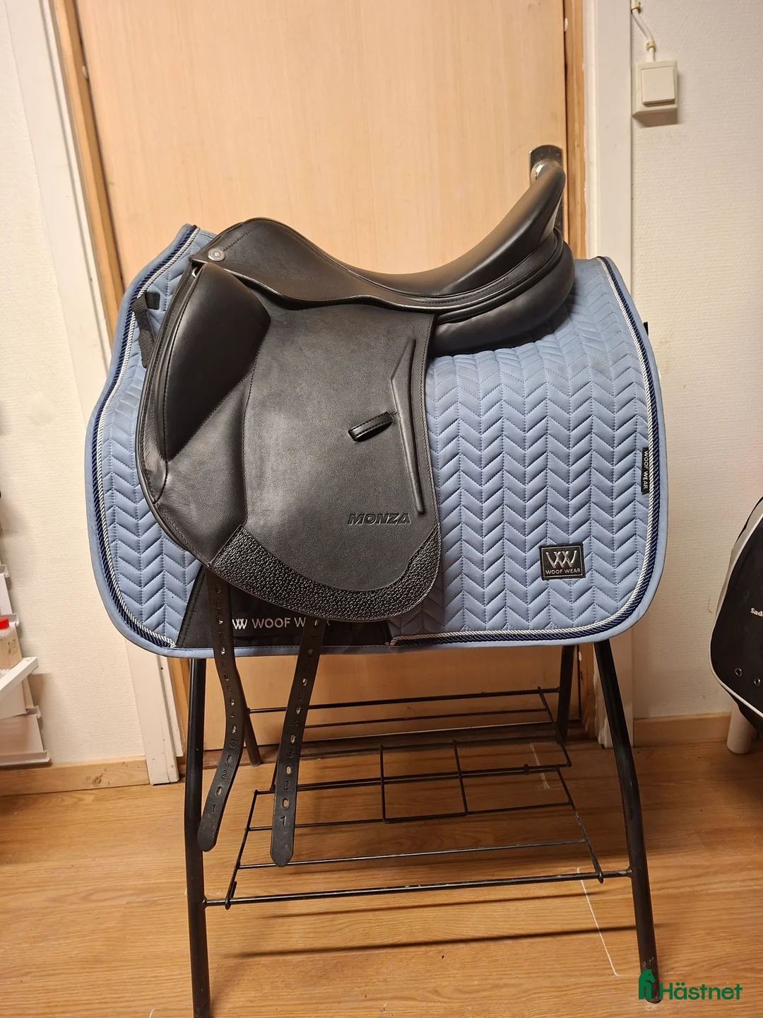 Sadlar hästutrustning till salu: Prestige Monza - Annons 1